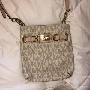 Michael Kors Crossbody